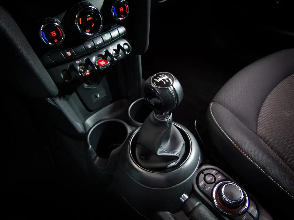 Mini One 1.5 Essential (UNION JACK LIGHTS uit 2021, foto 18