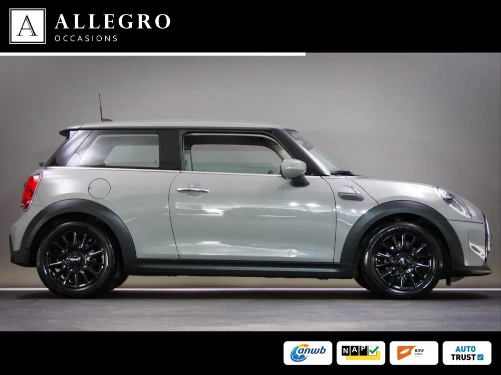 Mini One 1.5 Essential (UNION JACK LIGHTS uit 2021, foto 5