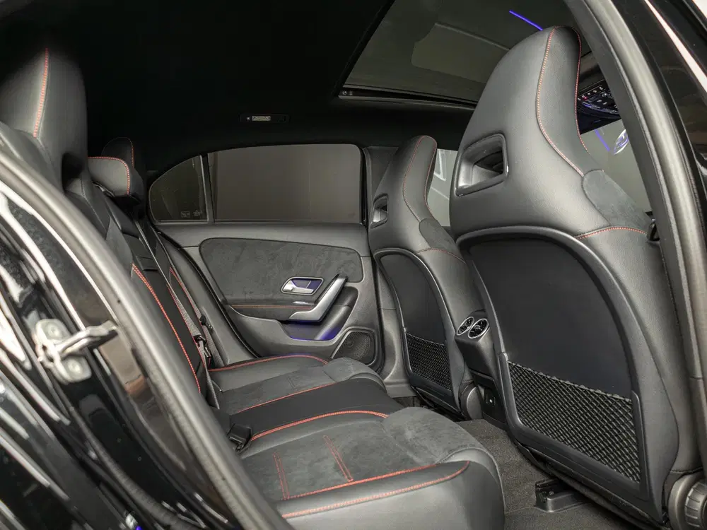 Mercedes-Benz A-Klasse 250 e Business Solution AMG uit 2026, foto 19