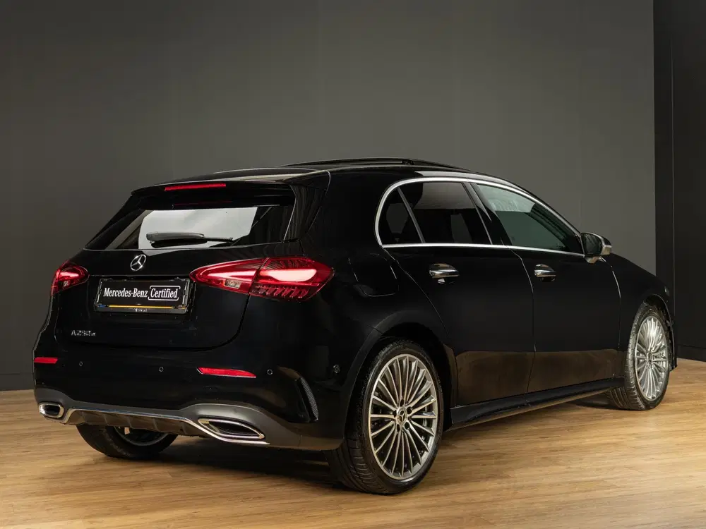 Mercedes-Benz A-Klasse 250 e Business Solution AMG uit 2026, foto 2