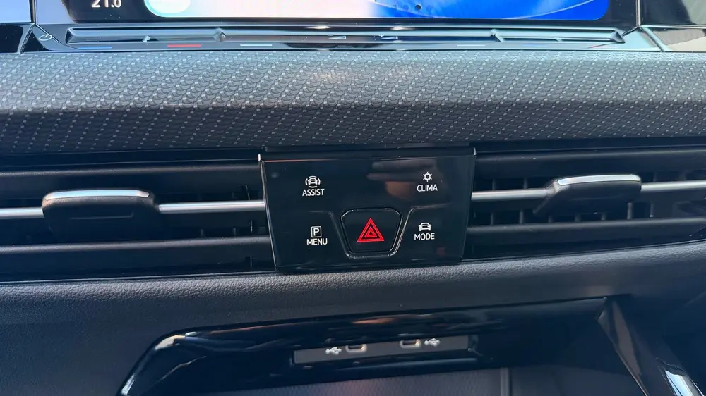 Volkswagen Golf 1.5 eTSI R-Line BusinessAutomaat,Carplay,Atl uit 2023, foto 20