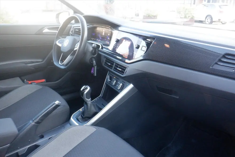 Volkswagen Polo 1.0 TSI 95pk Life PDC voor en achter -CARPLA uit 2023, foto 11