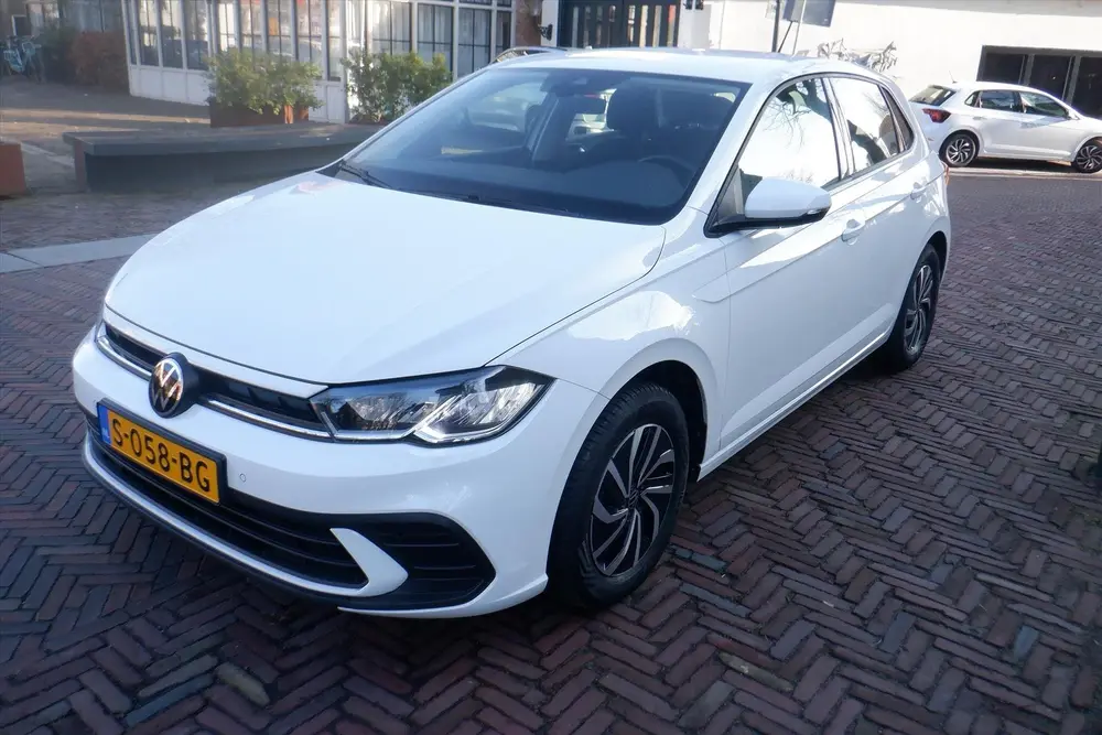 Volkswagen Polo 1.0 TSI 95pk Life PDC voor en achter -CARPLA uit 2023, foto 8