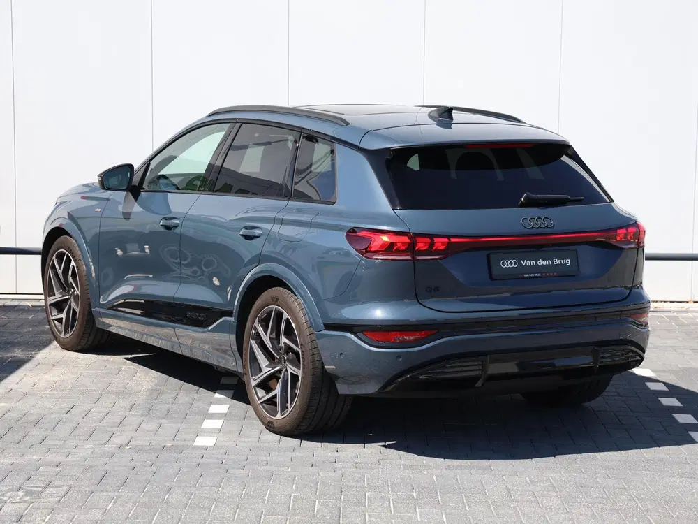 Audi Q6 e-tron S-Line 83 kWh 252 pk uit 2026, foto 12