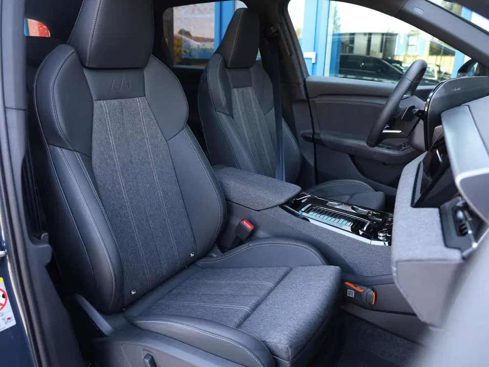 Audi Q6 e-tron S-Line 83 kWh 252 pk uit 2026, foto 8