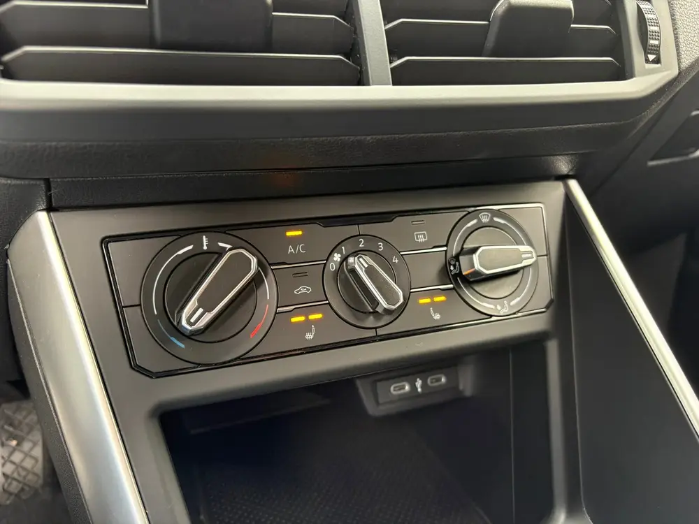 Volkswagen Polo 1.0 TSI Life Edition CARPLAY/ CAMERA/ KEYLES uit 2024, foto 15