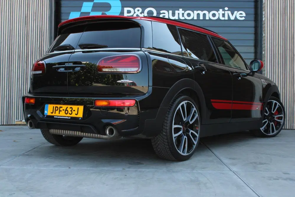 Mini Clubman 2.0 JCW ALL4 John Cooper Works PANO uit 2021, foto 2