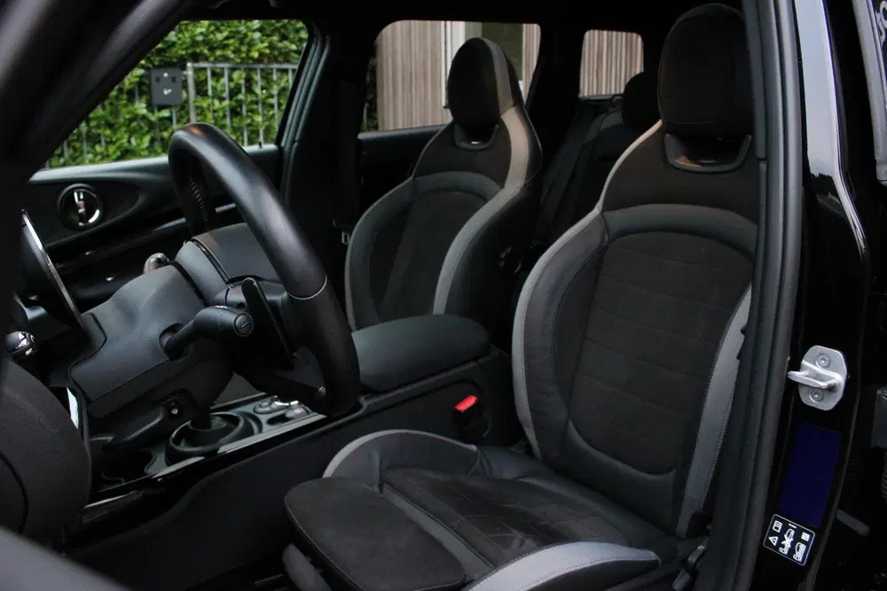 Mini Clubman 2.0 JCW ALL4 John Cooper Works PANO uit 2021, foto 4
