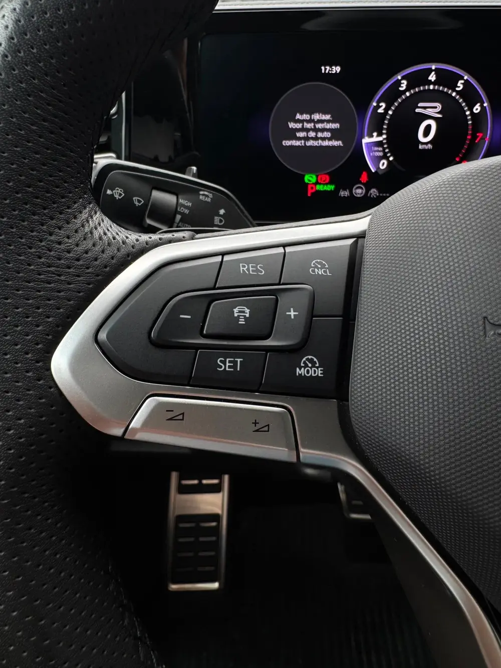 Volkswagen Tiguan 1.5 eTSI R-Line Pano H/K 360' HUD Trekhaak uit 2024, foto 10
