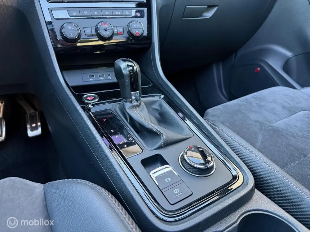 Cupra Ateca 2.0 TSI 4DRIVE Pano.dak/Brembo/Copper/Winterpack uit 2019, foto 15