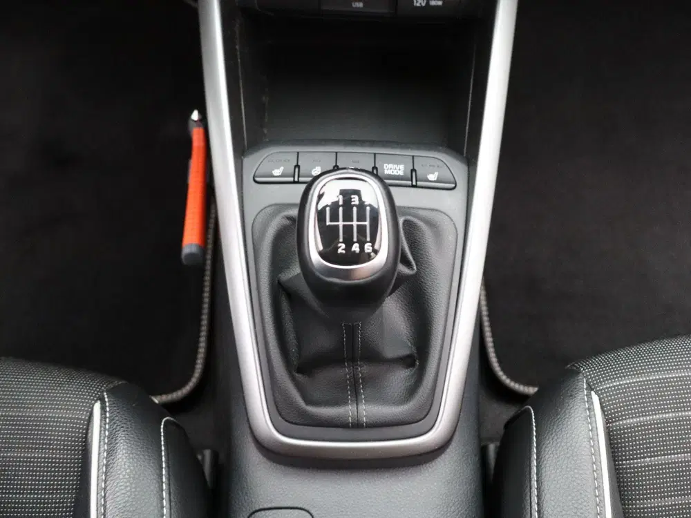 Kia Rio 1.0 T-GDi MHEV GT-Line uit 2022, foto 10