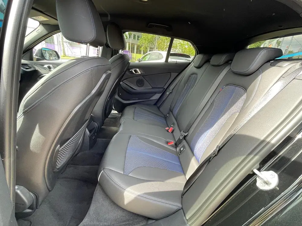 BMW 1-serie 118i Executive M-Sport Nieuw staat Dealer uit 2023, foto 10