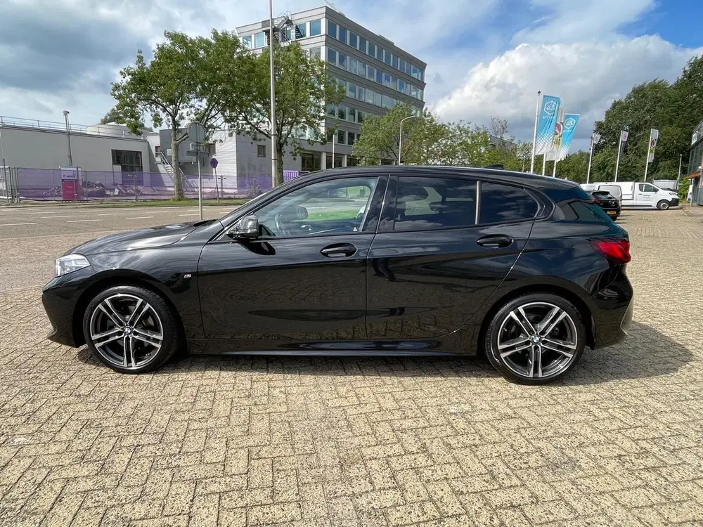 BMW 1-serie 118i Executive M-Sport Nieuw staat Dealer uit 2023, foto 7
