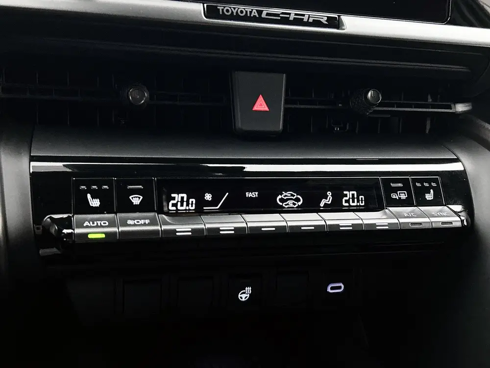 Toyota C-Hr 2.0 Plug-in Hybrid 220 Dynamic uit 2025, foto 11