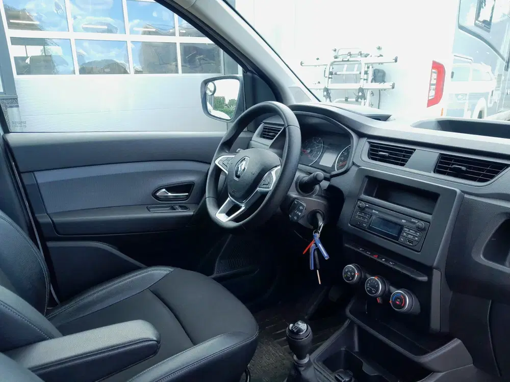 Renault Express 1.5 dCi 75 Comfort uit 2022, foto 8