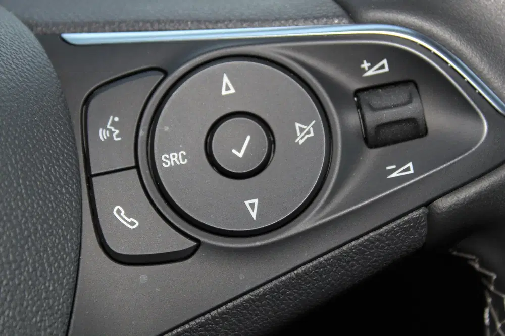 Opel Crossland 1.2-110pk Turbo 'Elegance'. Mooie en luxe uit 2023, foto 16