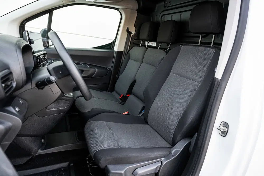 Citroën Berlingo Citroen Berlingo 1.2 PureTech 110pk S&S L1 uit 2024, foto 4