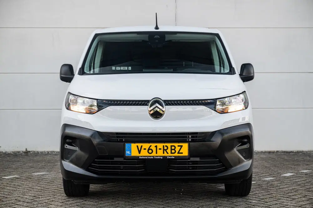 Citroën Berlingo Citroen Berlingo 1.2 PureTech 110pk S&S L1 uit 2024, foto 5