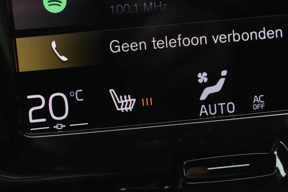 Volvo XC60 2.0 T4 R-Design LED/Leder/Navi/Camera/CarPlay/Vir uit 2019, foto 20