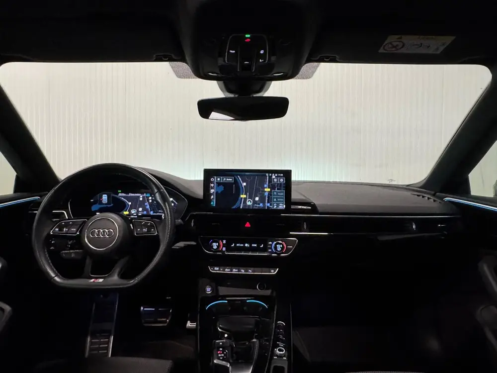 Audi A5 40 TFSI S edition Competition uit 2021, foto 3