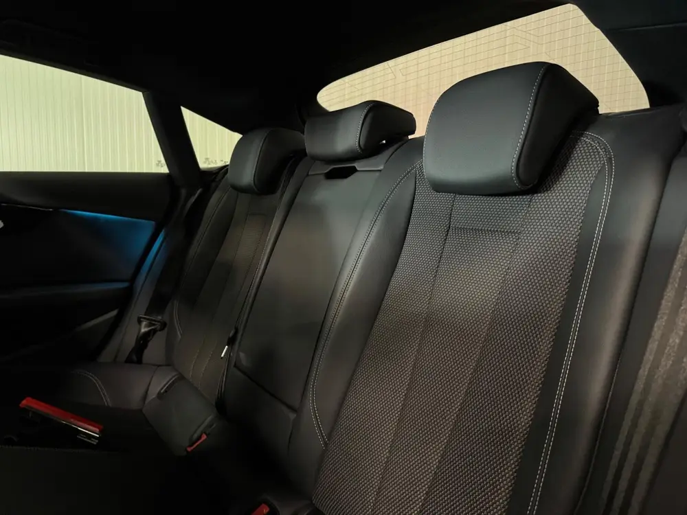 Audi A5 40 TFSI S edition Competition uit 2021, foto 5