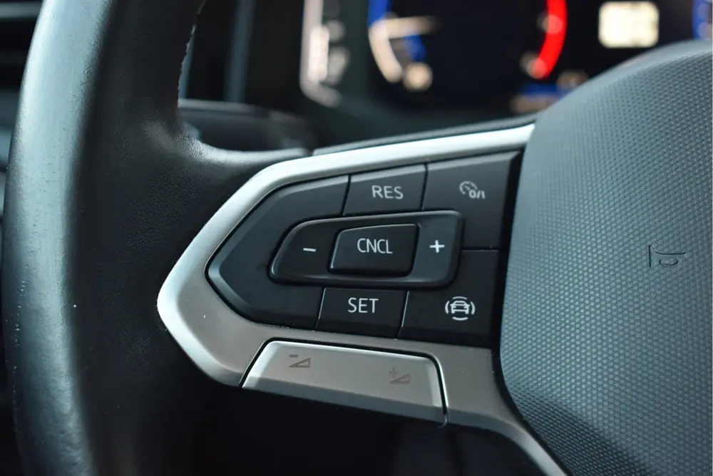 Volkswagen Polo 1.0 TSI Life Business Virtual cockpit, Stoel uit 2023, foto 17