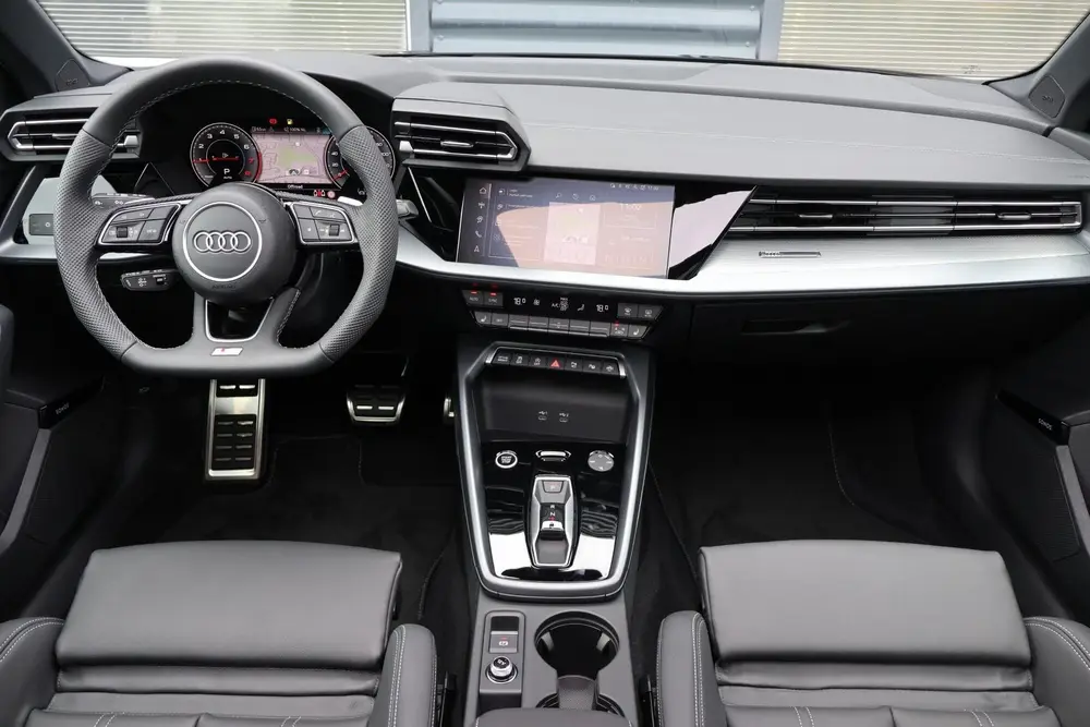 Audi A3 30 TFSI 115pk S Edition uit 2026, foto 5