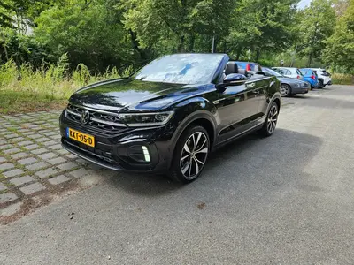 Volkswagen T-Roc Cabrio Vw T-Roc cabrio 1.5 TSI 150pk 7-DSG 2025 Zwart uit 2025