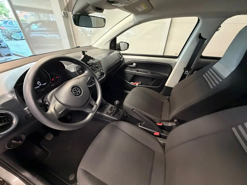 Volkswagen Up! 1.0 5 deurs | AIRCO | ELEKTR. PAKKET | DAB | uit 2023, foto 17