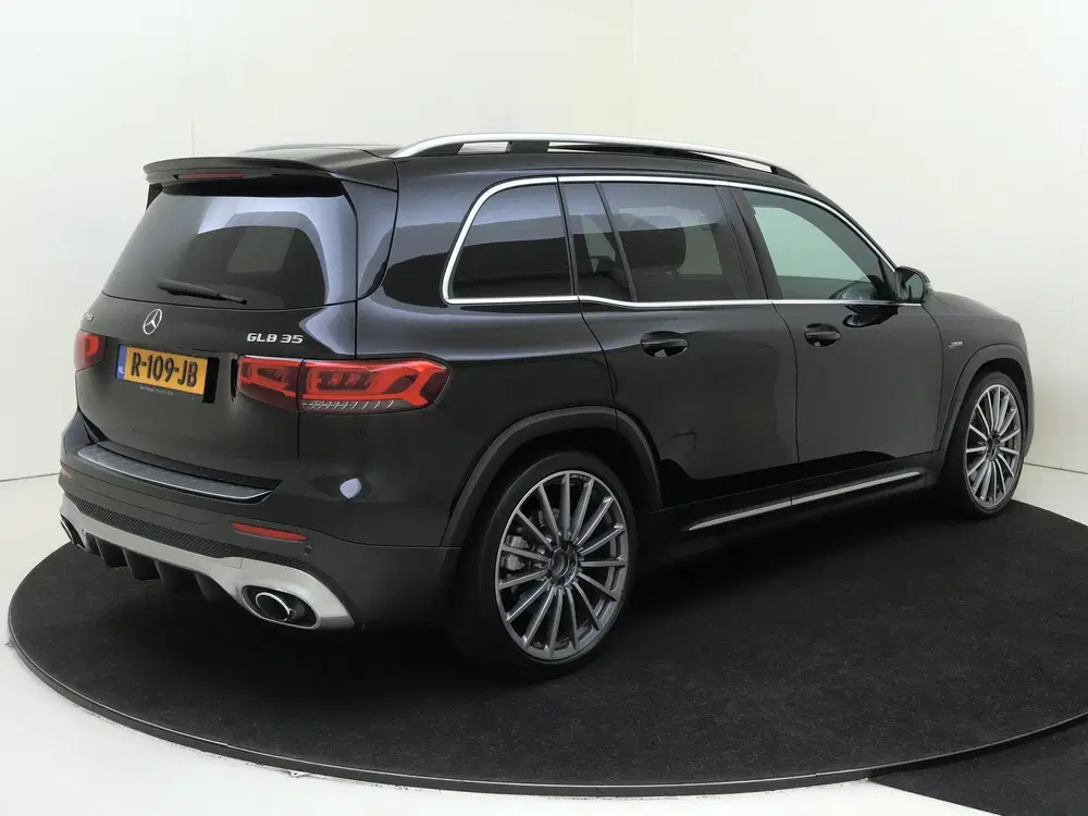 Mercedes-Benz GLB AMG 35 4MATIC Premium Plus uit 2020, foto 2