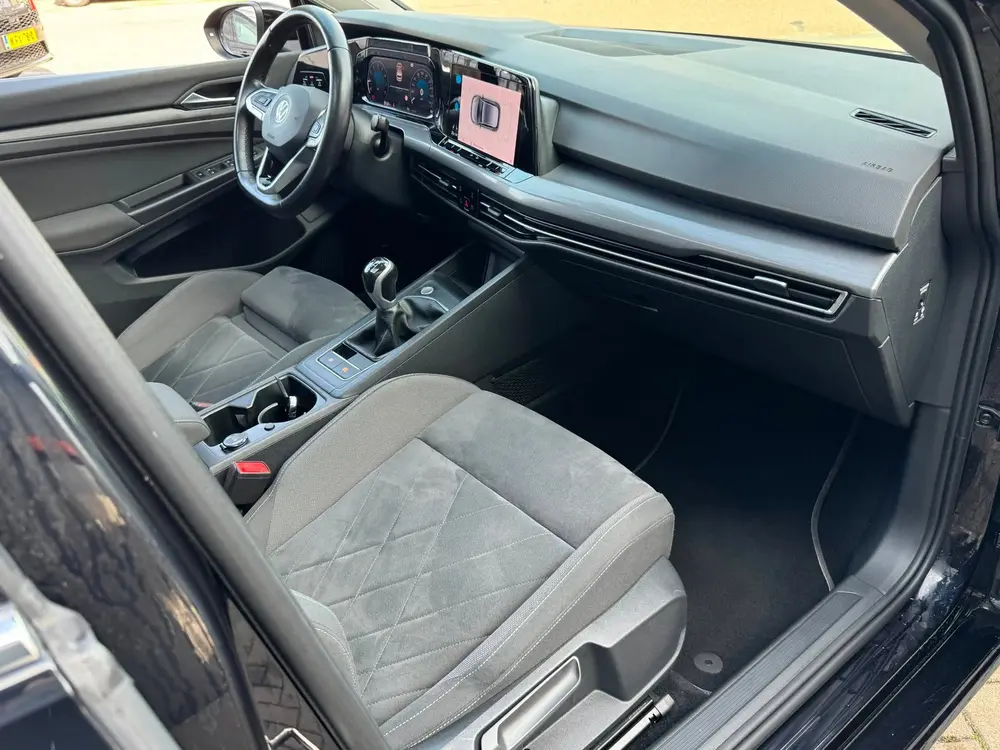 Volkswagen Golf 1.5 TSI Highline Business R | Met o.a. stoel uit 2020, foto 15
