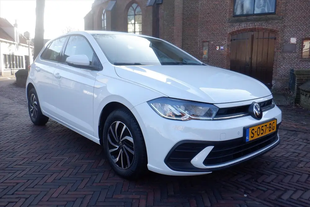 Volkswagen Polo 1.0 TSI 95pk Life PDC voor en achter -CARPLA uit 2023, foto 5