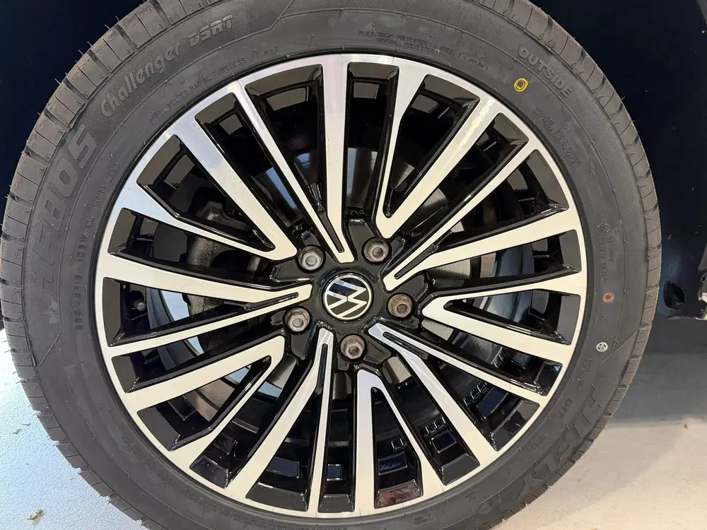 Volkswagen Transporter 2.0 TDI L2H1 28 uit 2023, foto 8