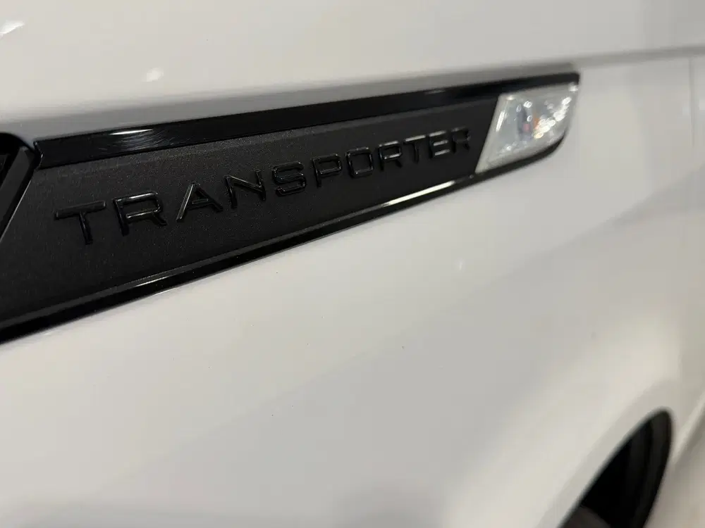 Volkswagen Transporter 2.0 TDI L2H1 28 uit 2023, foto 9