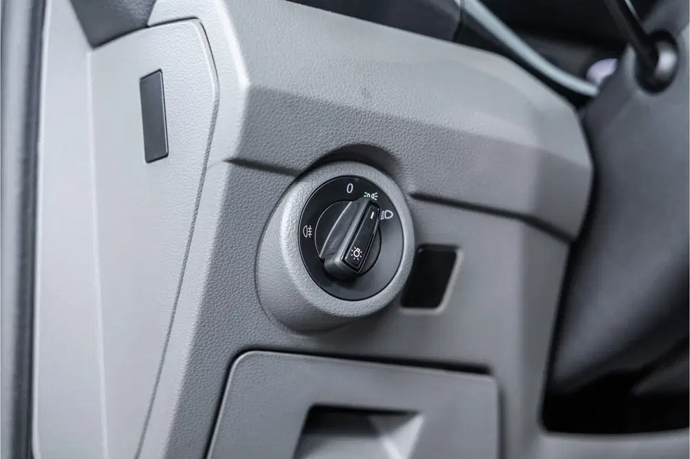 Volkswagen Transporter T6.1 2.0 TDI L2H1 DC Caravelle uit 2023, foto 17