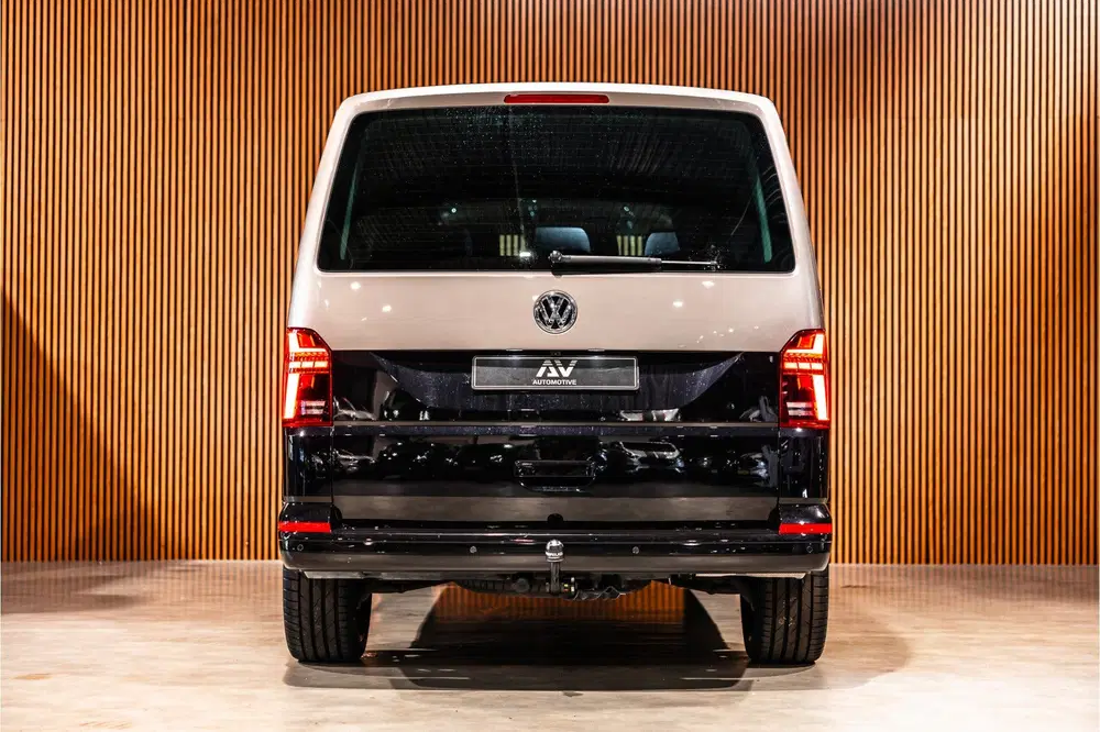 Volkswagen Transporter T6.1 2.0 TDI L2H1 DC Caravelle uit 2023, foto 6
