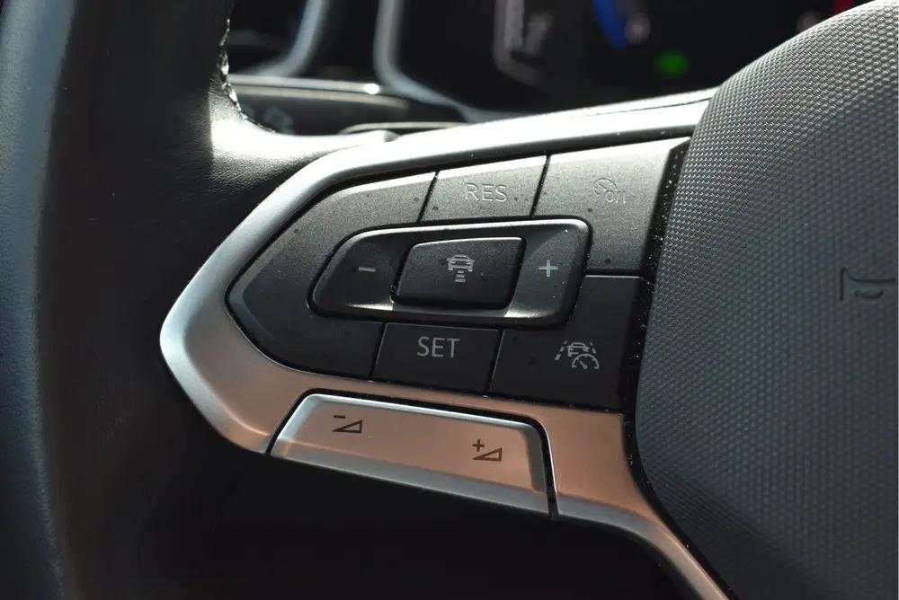 Volkswagen T-Roc 1.5 TSI R-Line Edition Camera, Stoel/stuurv uit 2024, foto 7