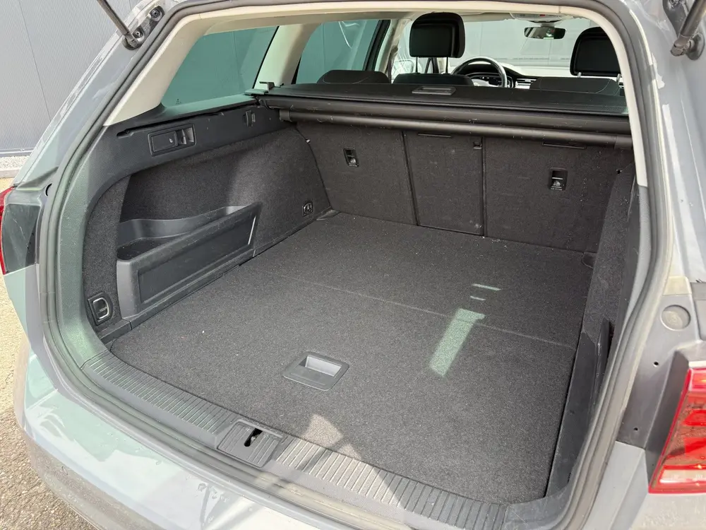Volkswagen Passat Variant 1.4 TSI GTE 1e EIGENAAR VIRTUAL CO uit 2022, foto 19
