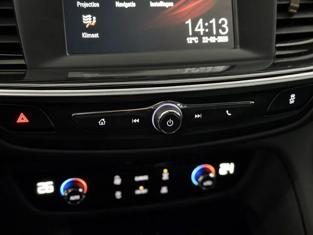 Opel Insignia 1.5 Turbo Innovation Camera uit 2019, foto 17