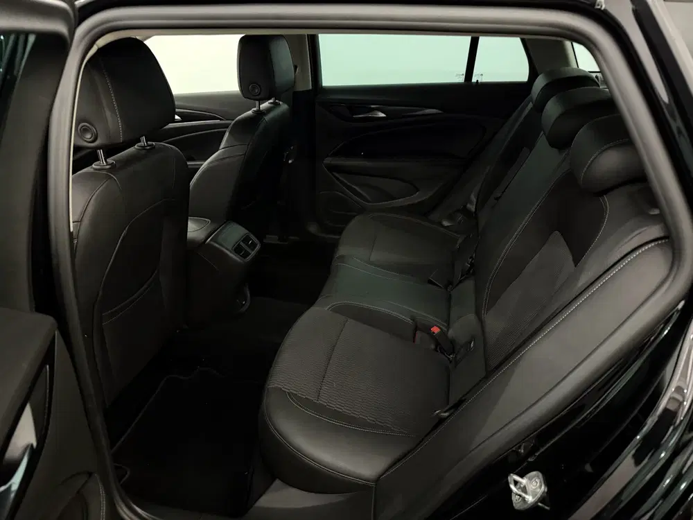 Opel Insignia 1.5 Turbo Innovation Camera uit 2019, foto 7