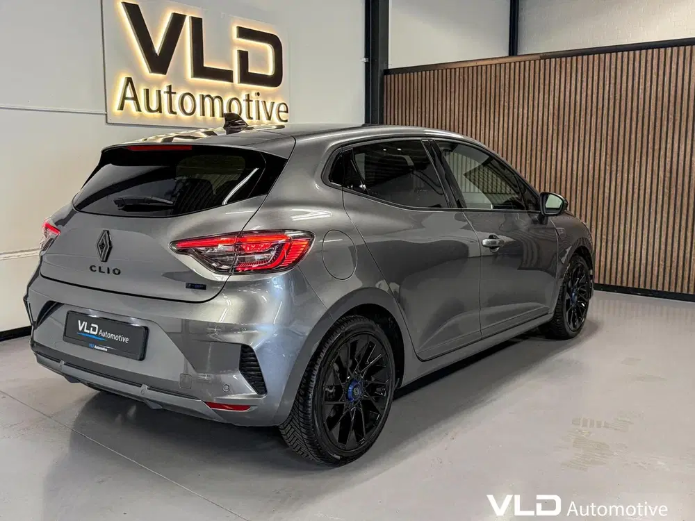 Renault Clio 1.6 E-Tech Full Hybrid 145 esprit Alpine uit 2023, foto 16