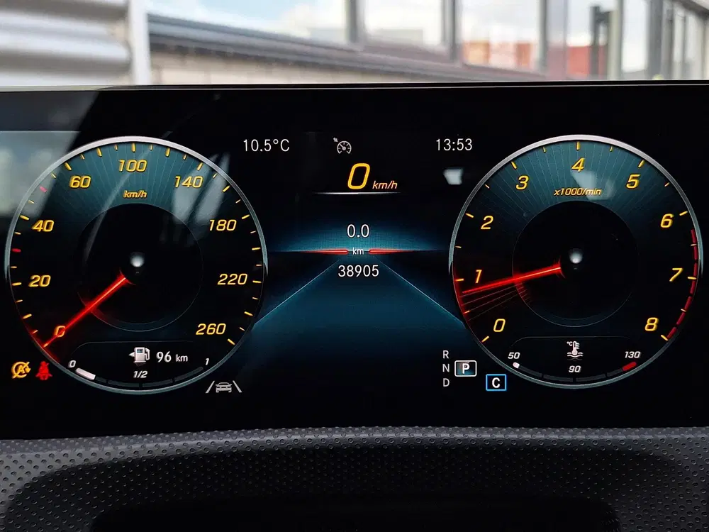 Mercedes-Benz A-Klasse 180 Business Solution Luxury uit 2021, foto 15