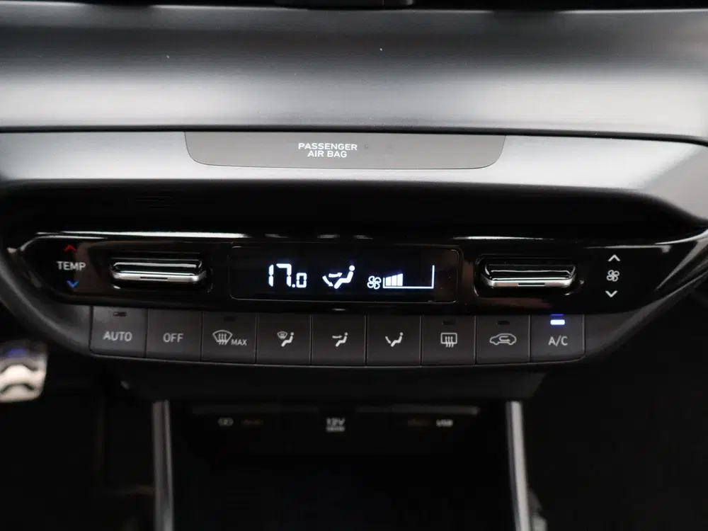 Hyundai BAYON 1.0 T-GDI Premium uit 2022, foto 19