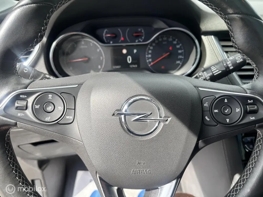 Opel Grandland X 1.6 Turbo Ultimate uit 2019, foto 18