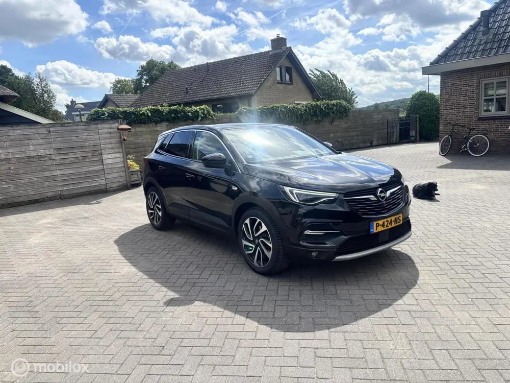 Opel Grandland X 1.6 Turbo Ultimate uit 2019, foto 5
