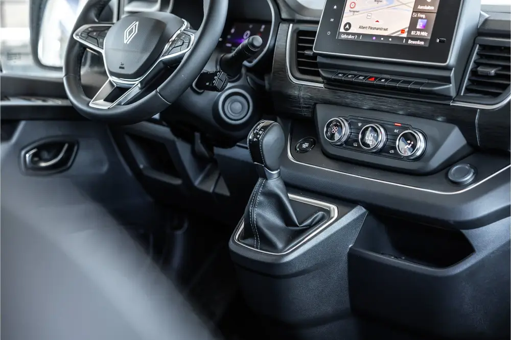 Renault Trafic 2.0 Blue dCi 170 PK L2H1 DC uit 2024, foto 10