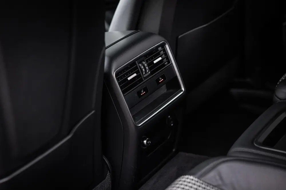 Porsche Cayenne Cayenne Coupé 4.0 Turbo (550pk) PCCB | Burmester | uit 2019, foto 11