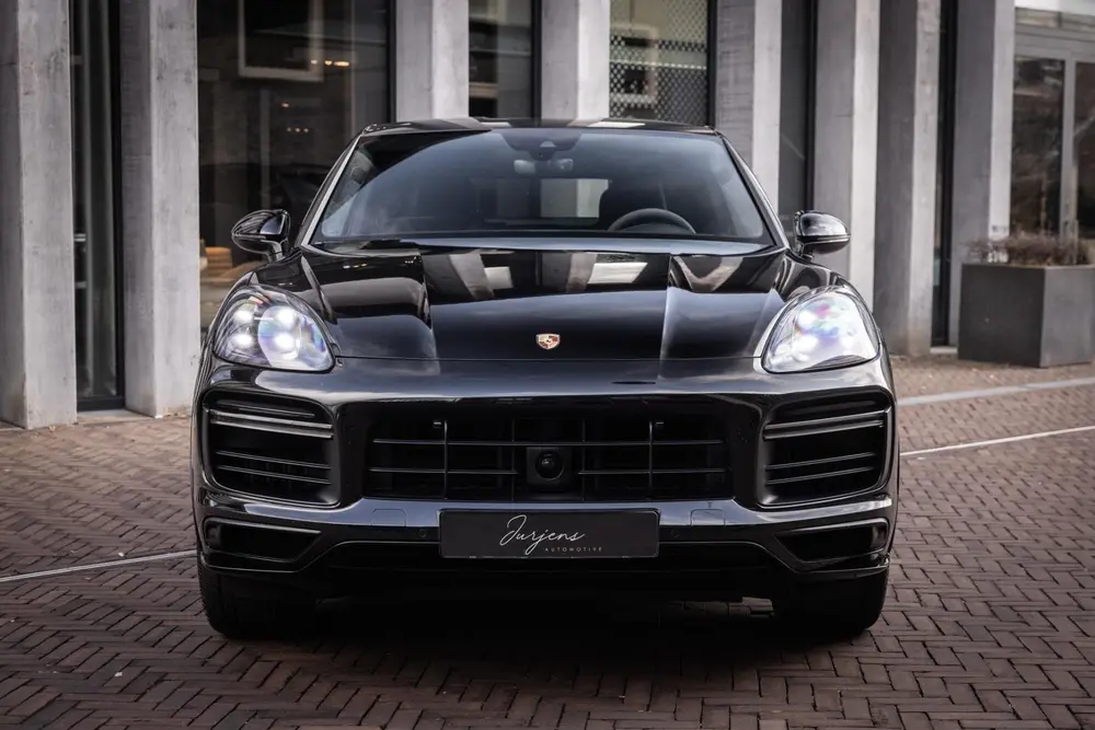 Porsche Cayenne Cayenne Coupé 4.0 Turbo (550pk) PCCB | Burmester | uit 2019, foto 2