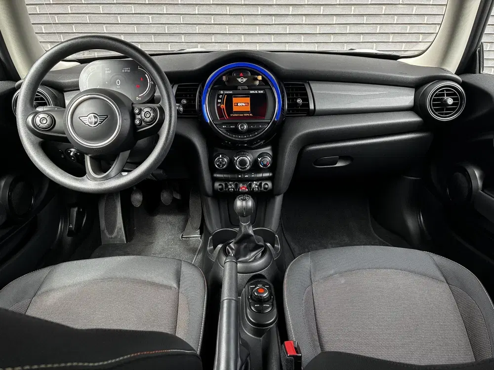 Mini Hatchback Cooper 3 deurs uit 2021, foto 14