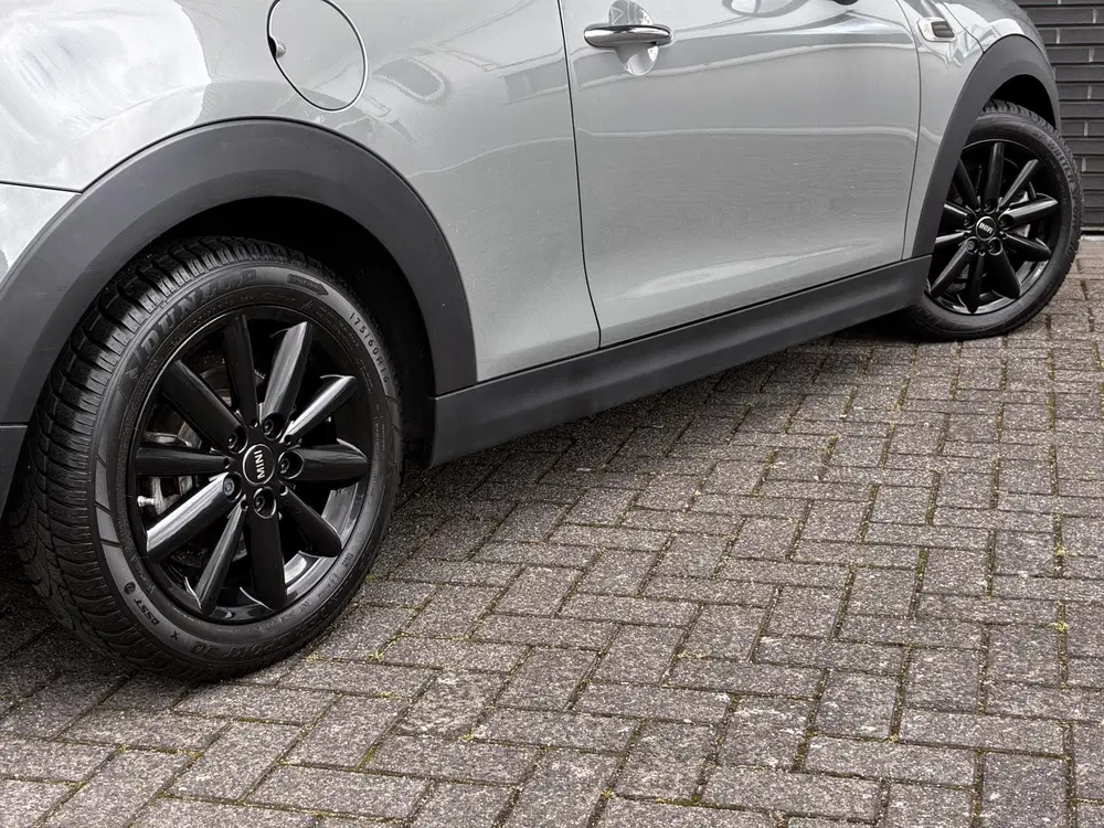 Mini Hatchback Cooper 3 deurs uit 2021, foto 5